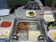 -海底捞火锅(杭州滨江九宜城店)