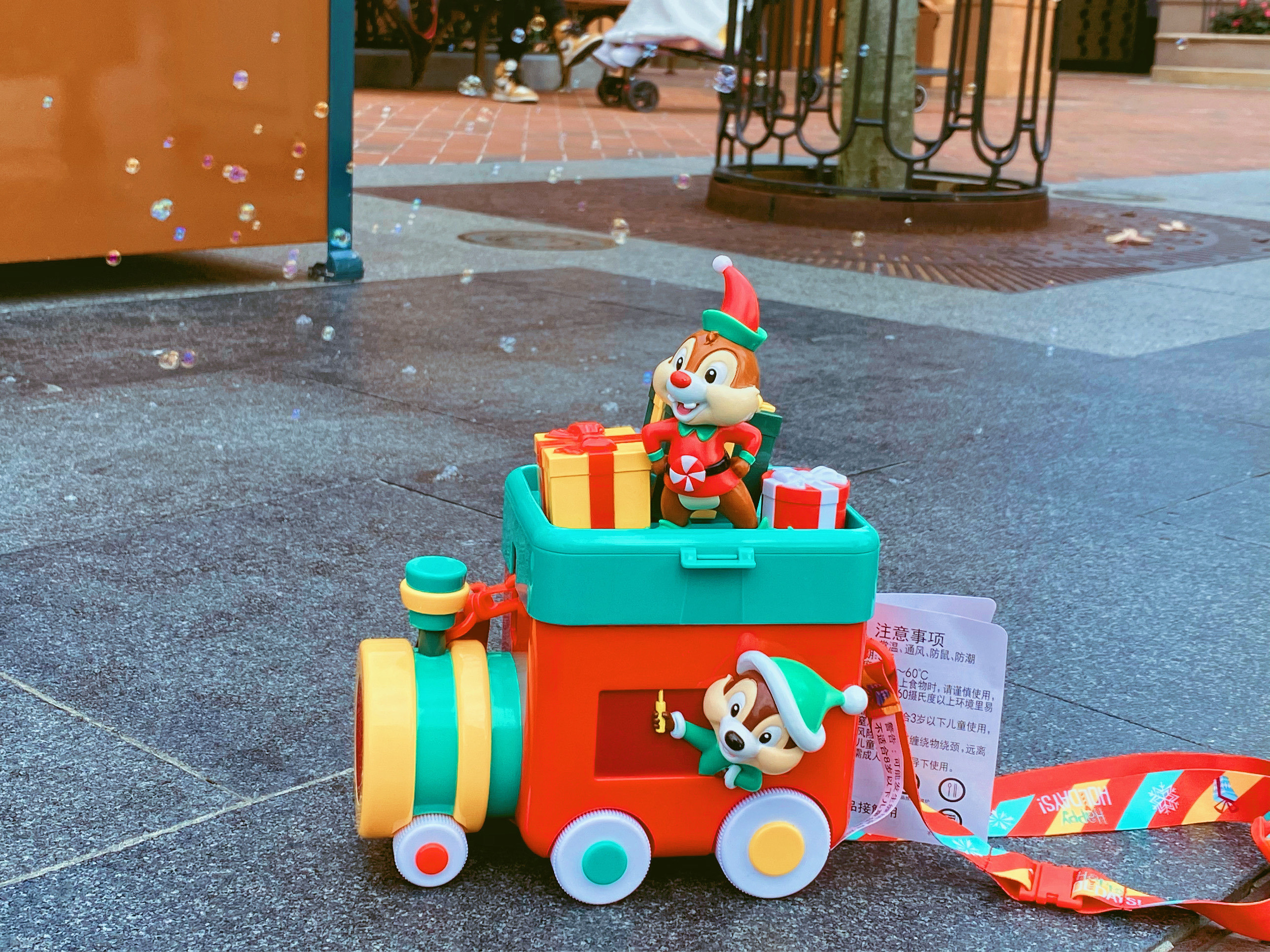 迪士尼超可爱爆米花买一送一