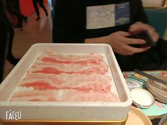 五花肉-温禾牛·和牛寿喜烧自助火锅(恒基名人店)