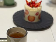 -潮一不贰·法式甜品·生日蛋糕·西式简餐(外滩店)