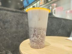 鲜奶香芋西米露-CoCo都可(东城国贸店)