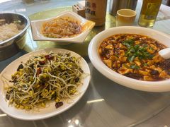 -华光驿站私房菜·黑金冠