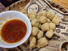 建水西门豆腐-老滇山寨•云南特色菜•地方菜•民族风情歌舞表演(金碧店)