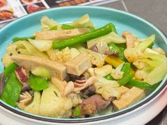 阳江小盆菜-先记烧鹅王·本地粤菜(福永店)