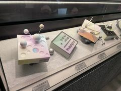 -好利来(上海虹桥新天地Lab主题店)