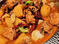 沙湾原始大盘鸡-丝路金桃·新疆菜(徐汇店)