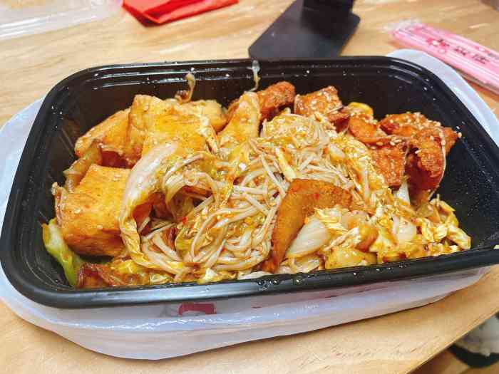 伐木累炸串-"这是我偶然间发现的一家店,好像是新开的.