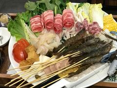 -樾餐厅泰式海鲜火锅(民歌湖店)