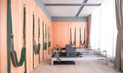 -一伽瑜伽·普拉提