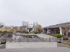 -雅达·阳羡溪山小镇中心