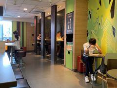 大堂-麦当劳(新洲南路店)