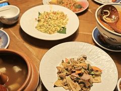 -雀舞云南菜(天津天河城购物中心店)