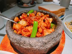 石锅杭椒牛蛙-桂满陇·西湖船宴(平安金融中心店)