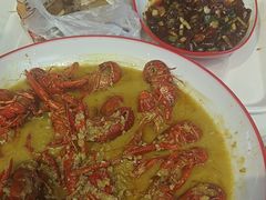 -云晓光头烧烤吧(川沙绿地店)