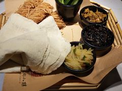 -丁里羊肉小镇(天鹅湖总店)