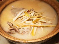 杭州笋干鸭煲-枚青·临安酒肆(腾飞大厦店)