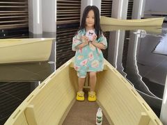 -涨巢·潮玩水疗局