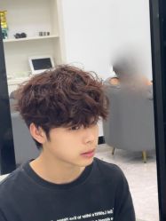 -尤司男士国潮理发馆