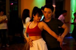 -HOT SALSA舞蹈俱乐部