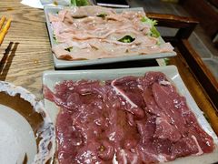 -周幺妹重庆老火锅(银泰城总店)