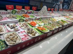 -四囍码头海鲜烧烤自助火锅(外滩南京东路悦荟广场店)