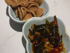 凉拌海带丝-湘邻呷铺·田园家宴(汉基广场店)