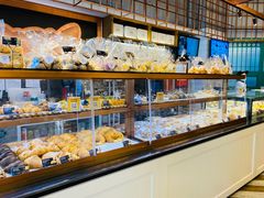 面包甜点陈列柜-牛角村(大族广场店)