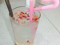 -Nadeje(Plaza Mahkota)