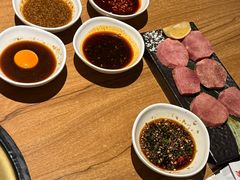-炼火烤肉店