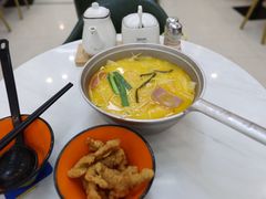 -汤小云火锅米线(钻汇广场店)