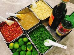 -四川小胡子海鲜(丁村万人海鲜广场店)