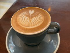 卡布奇诺-RAC BAR(安福路店)