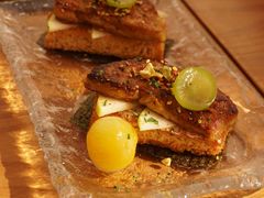 -Mark&Mars Restaurant