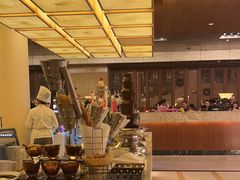 -东西风牛排馆周末烧烤自助(首都机场希尔顿店)