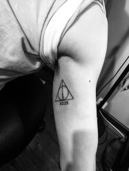 -刺客纹画纹身·洗纹身·穿孔饰品