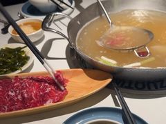-左庭右院鲜牛肉火锅(金山万达店)