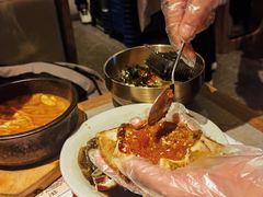-草家酱蟹炭火烤肉店(珲春南路一店)