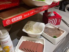 -海底捞火锅(奉化银泰店)