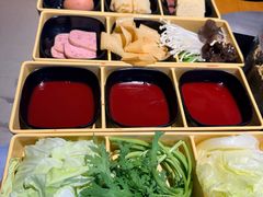 -呷哺呷哺 黄金牧场 (欢乐谷店)