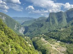 -鹿院坪生态旅游景区