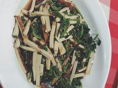 -西贝莜面村(上海百联西郊店)