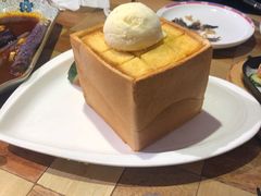 -蜜桃餐厅·伴山(绿宝广场店)