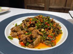 小炒黄牛肉-小河盐帮·私家菜·烤鸭(三元桥·霄云路店)
