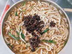 -正宗杨记普洱酸醋米线(总店)