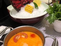 -红鼎豆捞·非遗鲍皇汤火锅(宝丰路店)