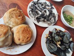 -宝瑞门钉肉饼店