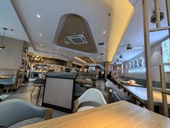 -荟选餐饮徐家汇社区食堂(徐虹北路店)