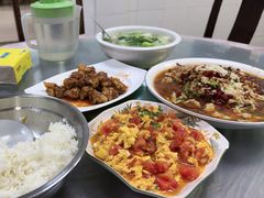 -洪霞餐馆