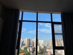-宜尚酒店(长沙五一广场袁家岭地铁站店)