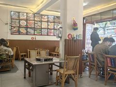 -阿昌白族石板烧·菌锅(大理古城店)